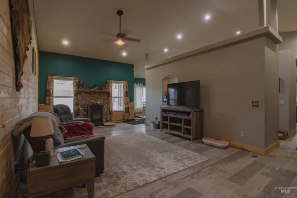 $849,900 | 2580 Sand Hollow Road, Caldwell, ID 83607