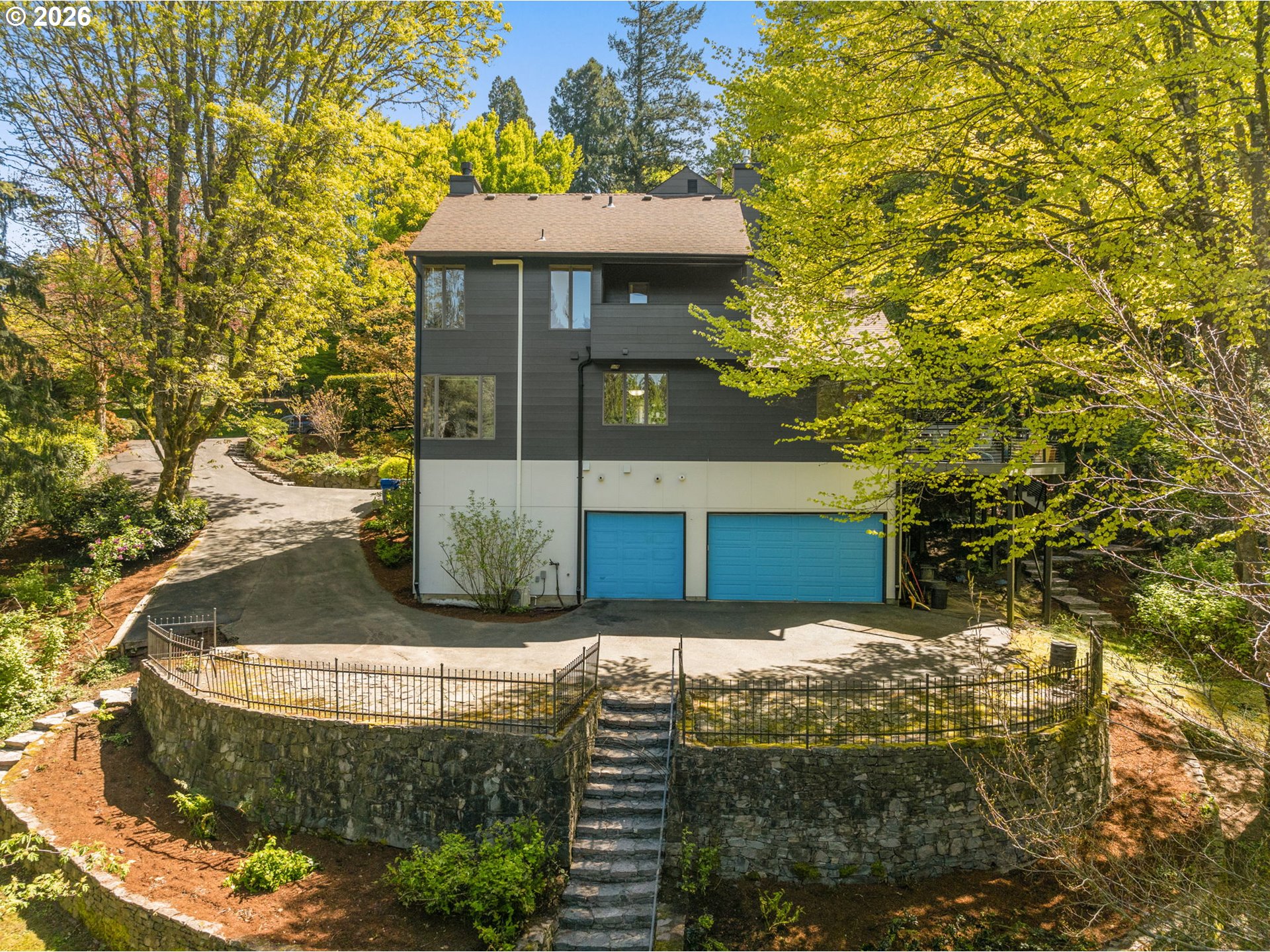 7324 Northwest Penridge Road Portland, OR 97229 - Photo 40 of 44 Driveway