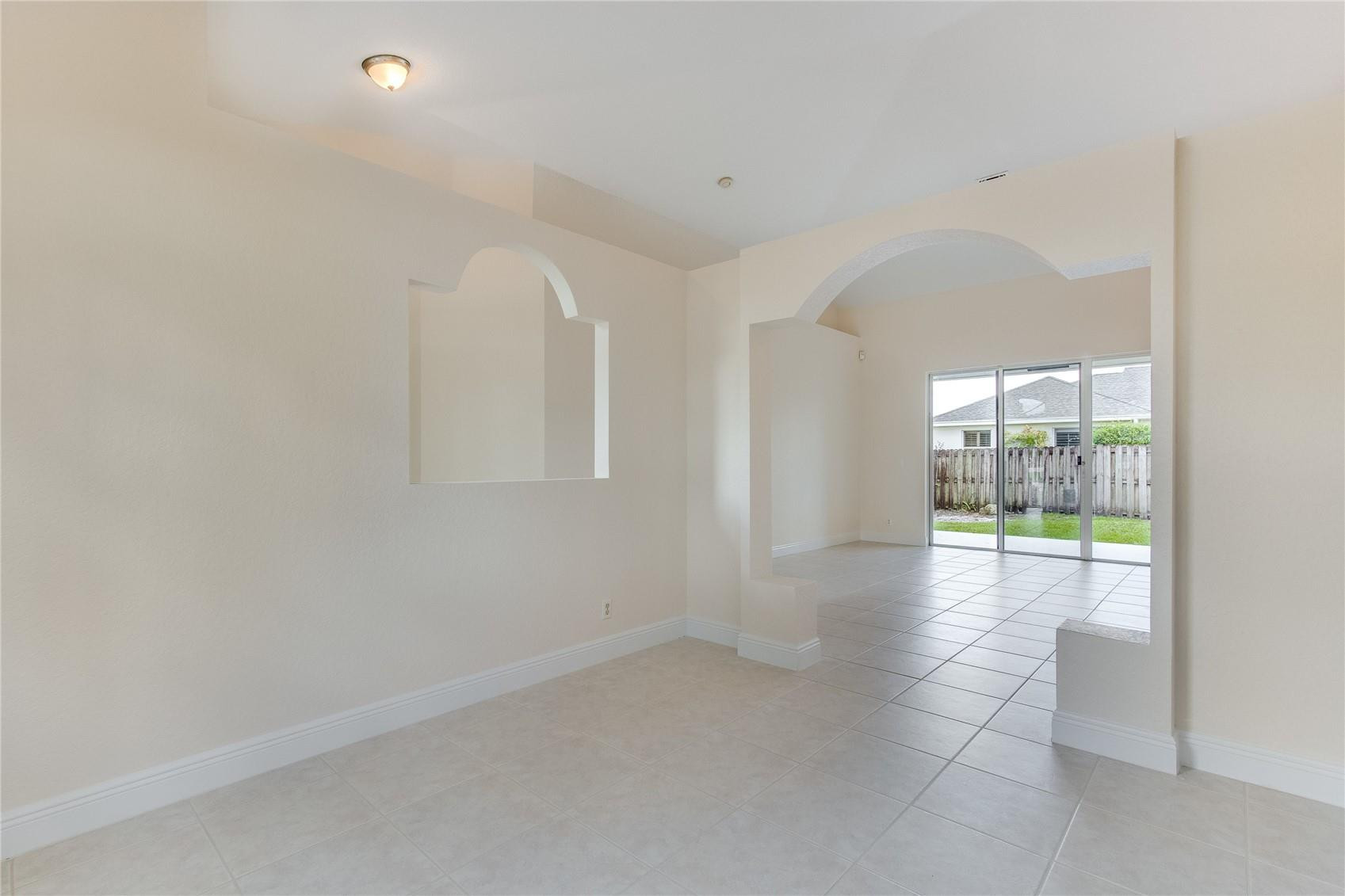 128 Nottingham Road Royal Palm Beach, FL 33411 - Photo 11 of 22 Photo 11