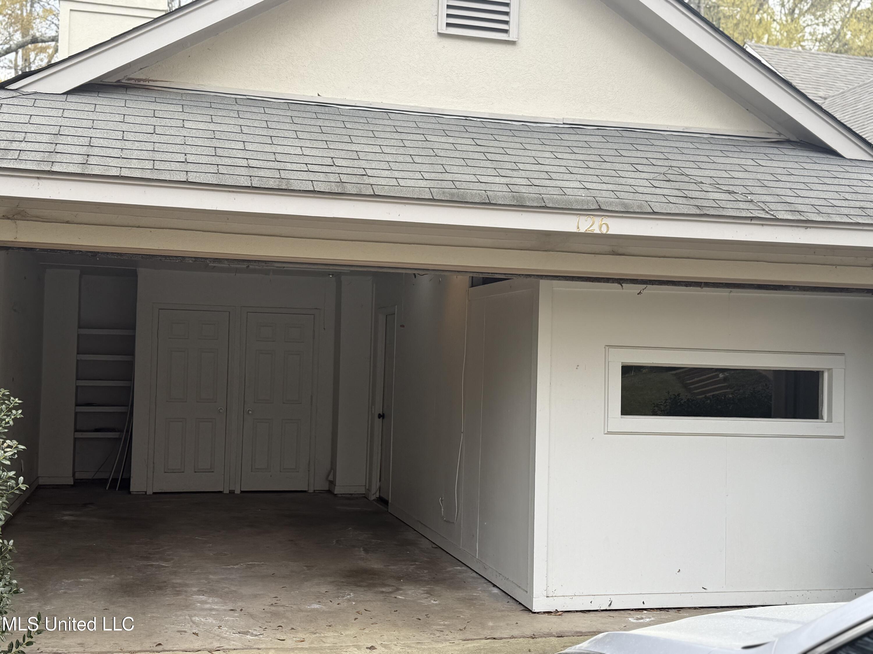 126 Mallard Pointe Drive Madison, MS 39110 - Photo 4 of 20 4