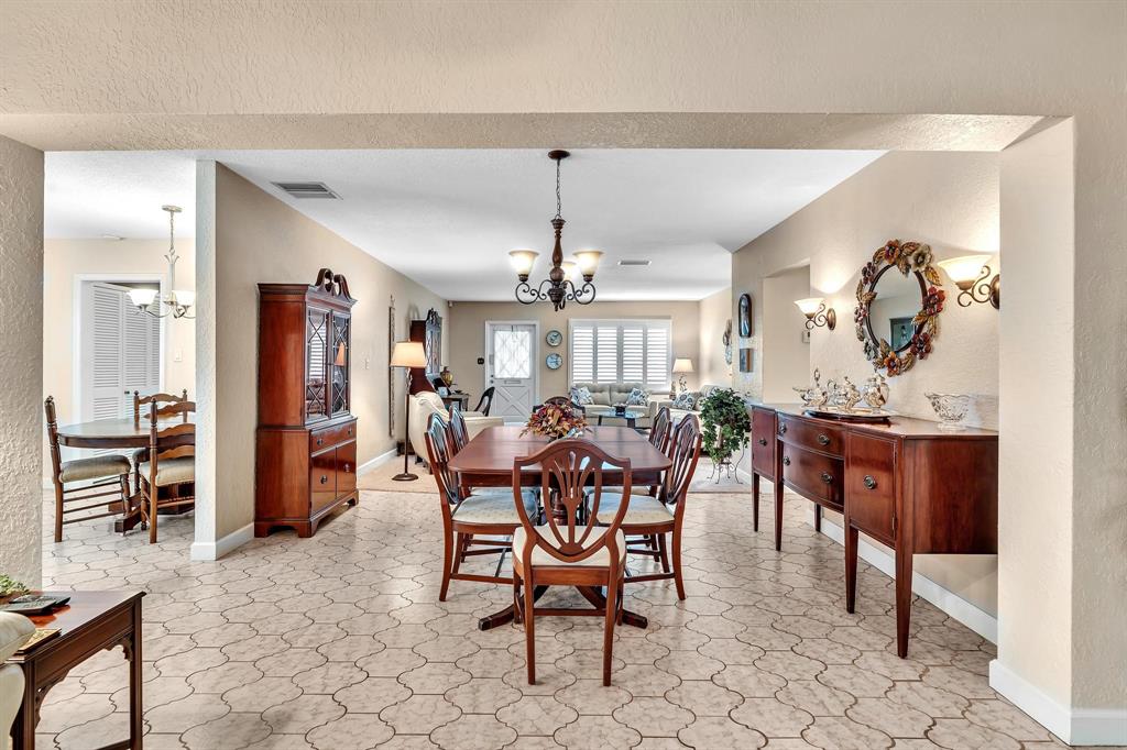 5800 Northwest 83rd Terrace Tamarac, FL 33321 - Photo 19 of 38