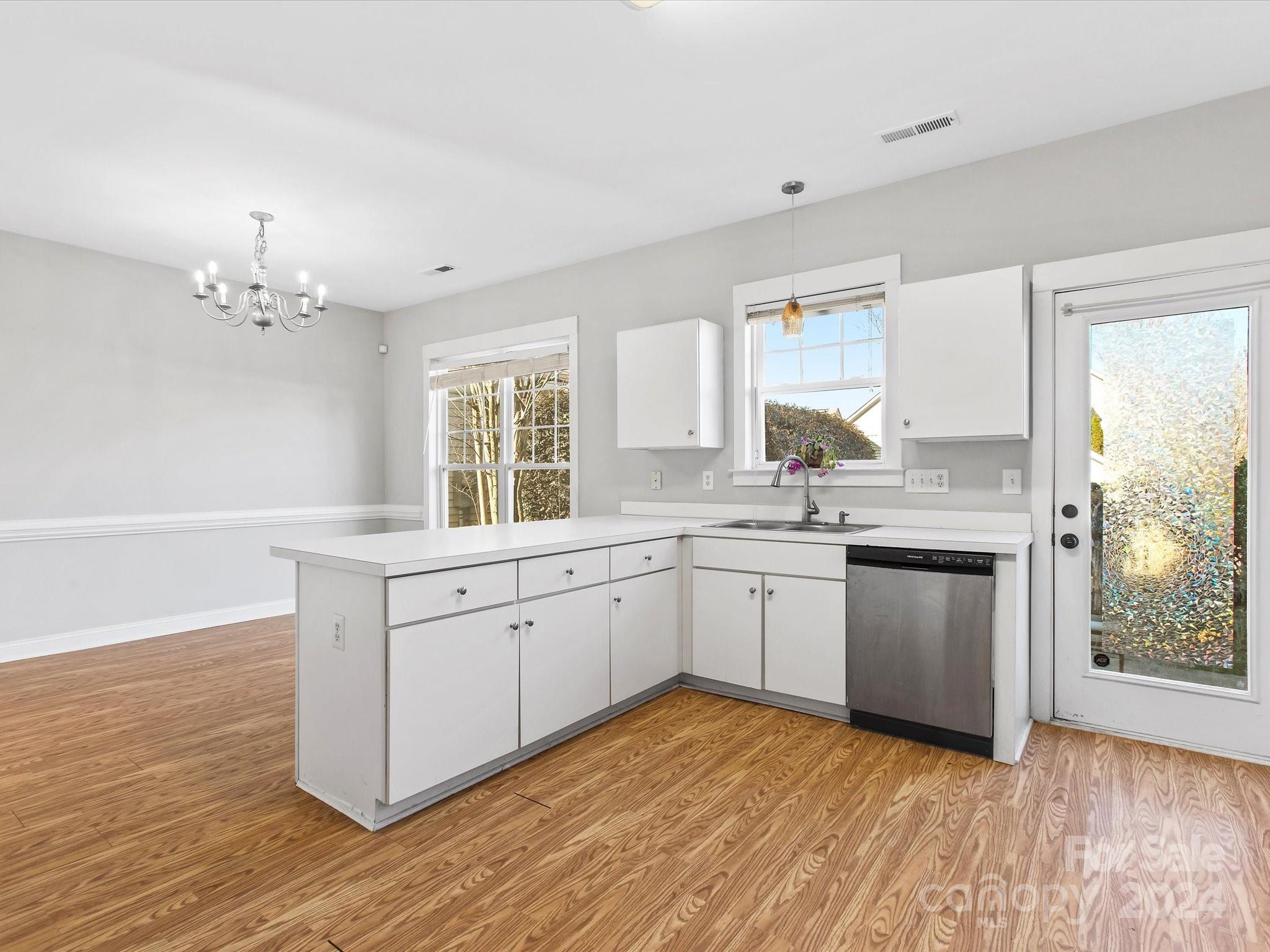 11336 Deer Ridge Lane Charlotte, NC 28277 - Photo 14 of 33