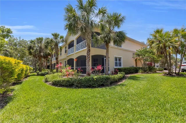 $409,999 | 927 River Basin Court, Unit 201C, Bradenton, FL 34212