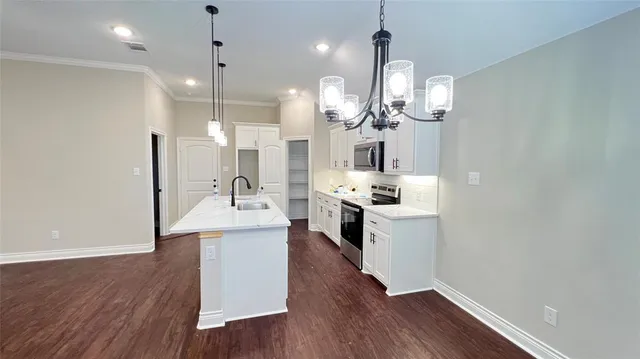 $1,900 | 602 Tippit Lane, Greenville, TX 75402