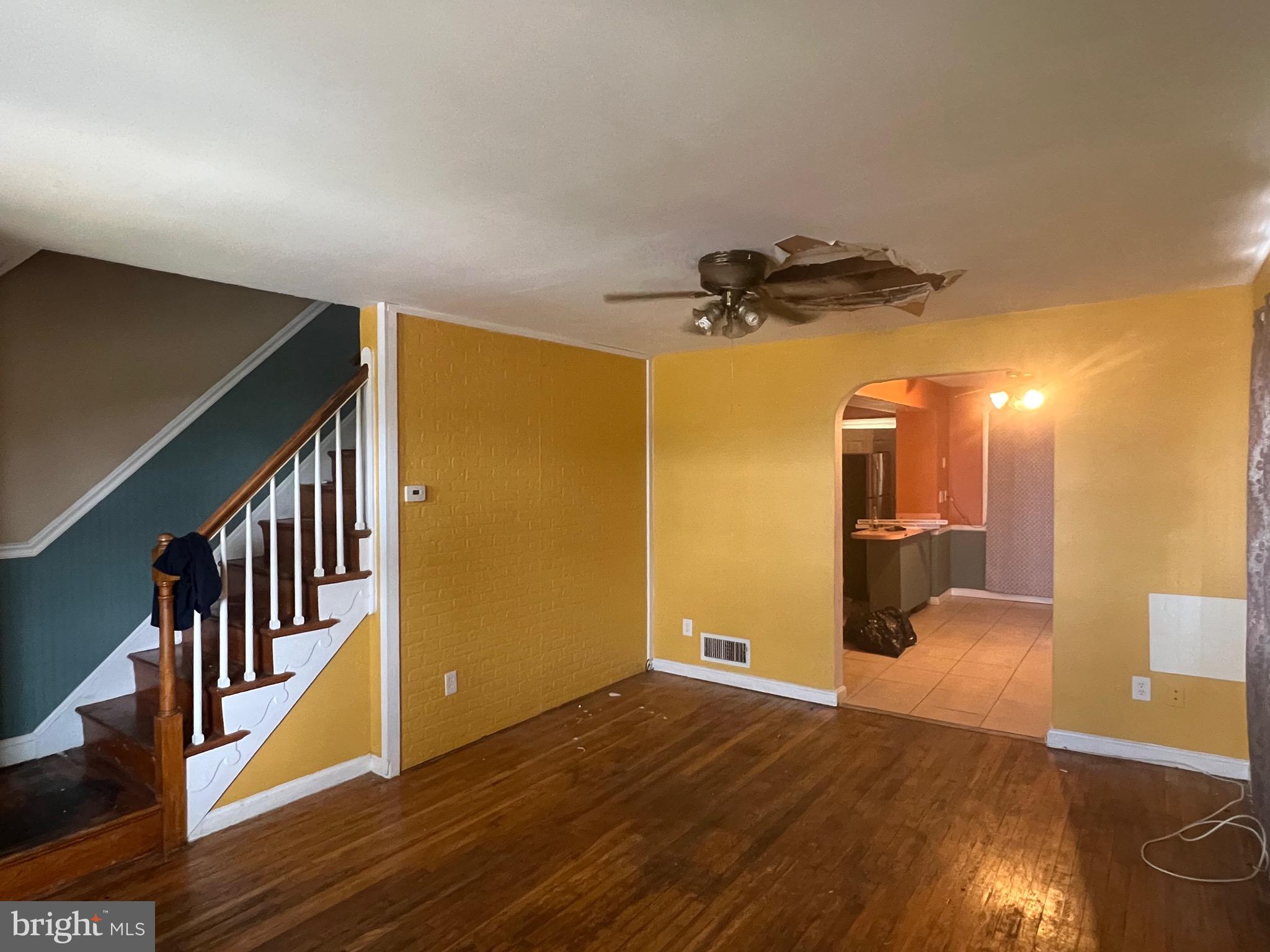 7713 Baltimore Street Baltimore, MD 21224 - Photo 3 of 9