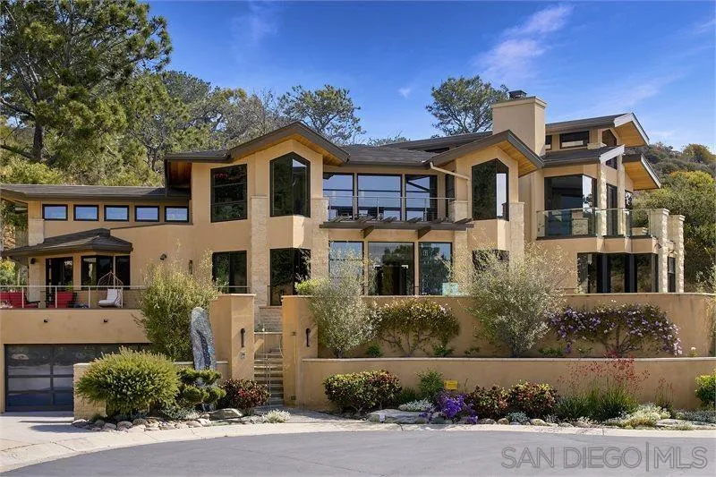 front view of house with a yard