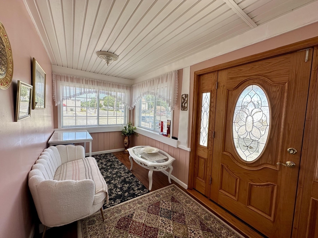 94 Baldwin Street West Springfield, MA 01089 - Photo 10 of 40 Gallery Image 10