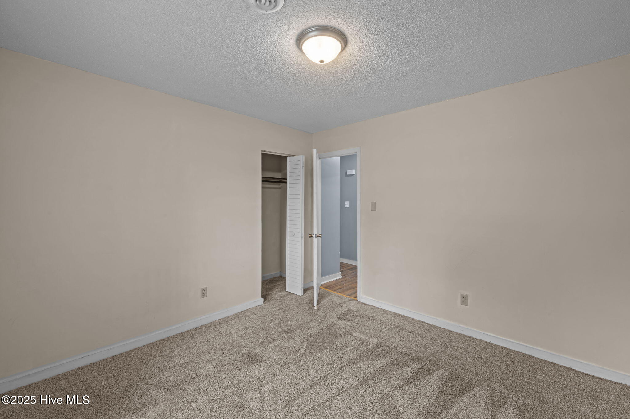 230 Cedar Ridge Lane, Unit 232 Havelock, NC 28532 - Photo 11 of 21 19-web-or-mls-0C0A7478