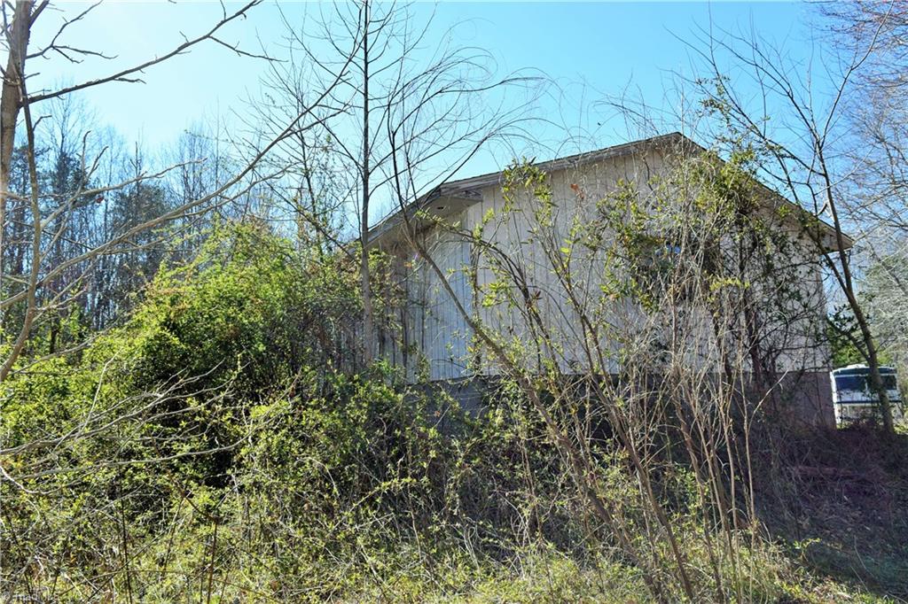 700 Lemons Road Stokesdale, NC 27357 - Photo 4 of 27 Exterior back of house