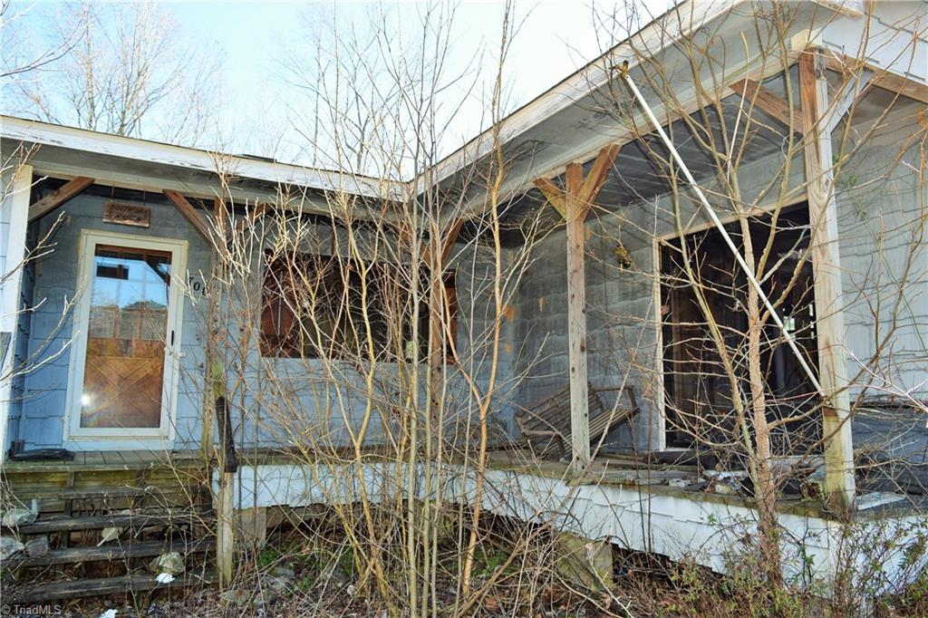 700 Lemons Road Stokesdale, NC 27357 - Photo 5 of 27 Front porch