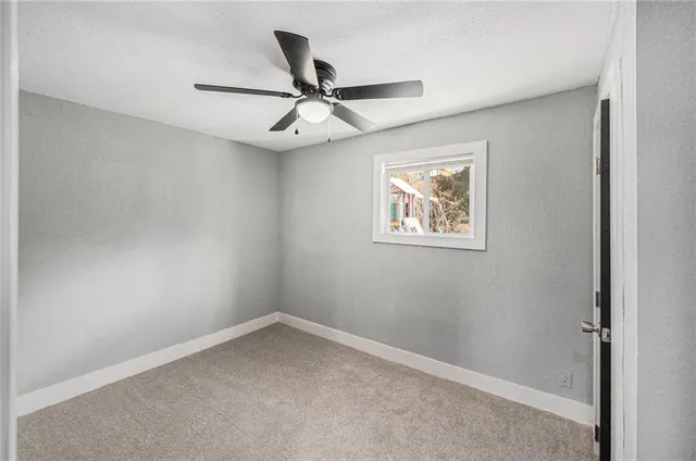 $225,000 | 1514 Lowell Avenue, Kansas City, KS 66102