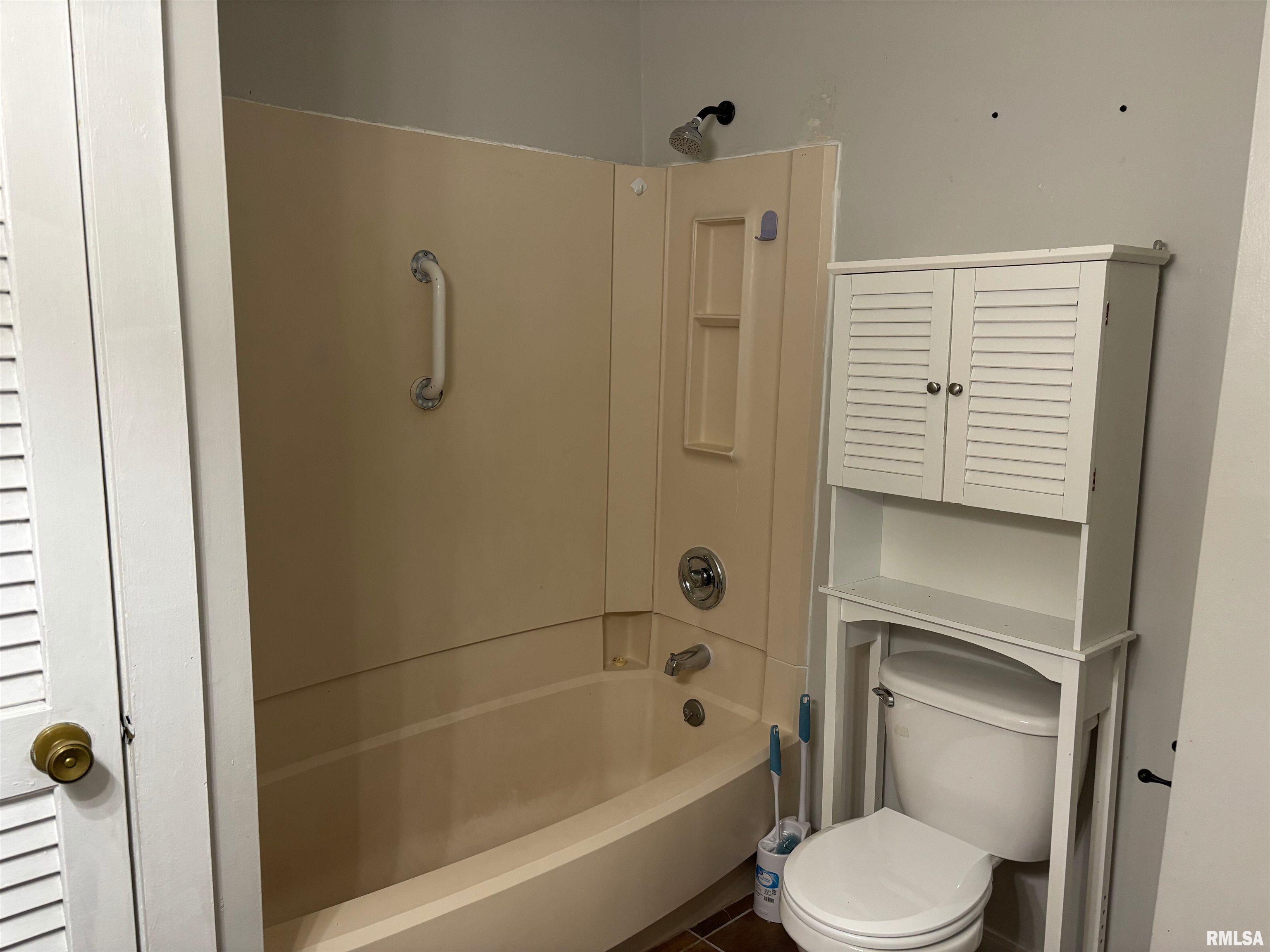 230 East Lawrence Avenue Springfield, IL 62704 - Photo 12 of 26