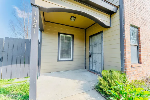 $1,395 | 1651 Clear Lake Avenue, Baton Rouge, LA 70808