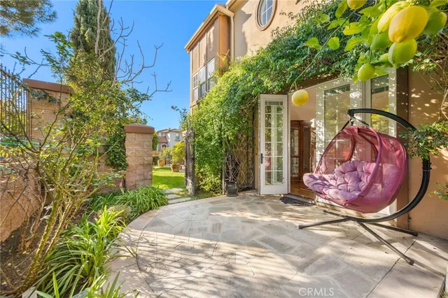 a view of a backyard with plants