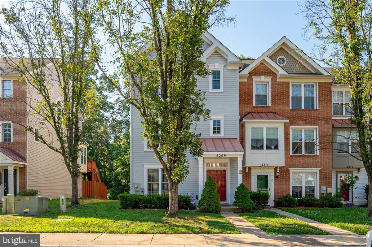 2209 Commissary Circle, Unit 284 Odenton, MD 21113 - Photo 1 of 34