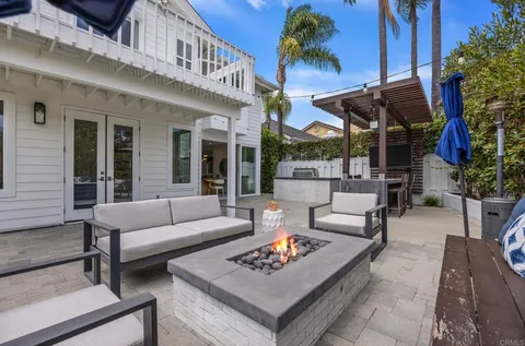 $2,995,000 | 2273 Wales Drive, Cardiff-by-the-Sea, CA 92007