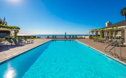 $2,995,000 | 2273 Wales Drive, Cardiff-by-the-Sea, CA 92007