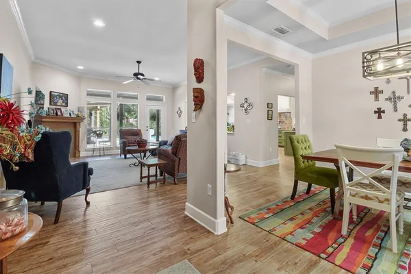 $769,900 | 18551 Lazy Lane, Flint, TX 75762