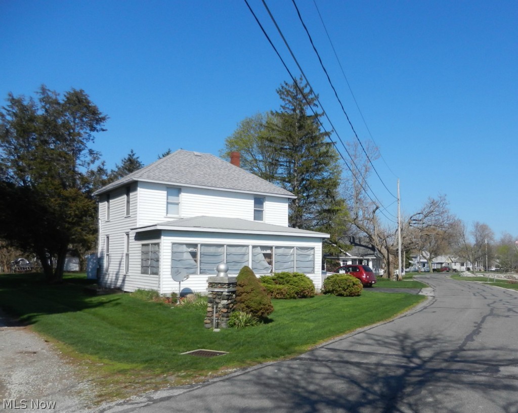 231 Chapman Road Put In Bay, OH 43456 - Photo 1 of 19 Gallery Image 1