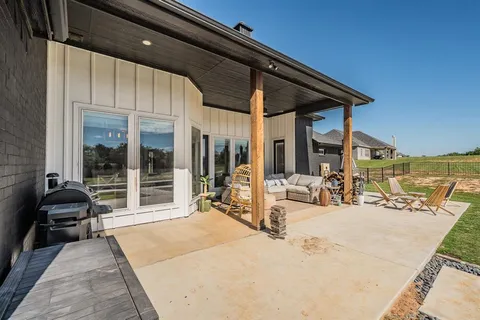 $815,000 | 505 North Saddle Horn Court, Weatherford, TX 76087