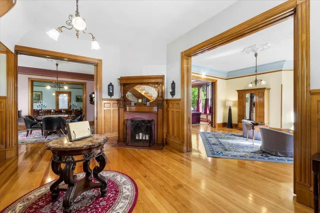 $995,000 | 223 North Oregon Street, Yreka, CA 96097