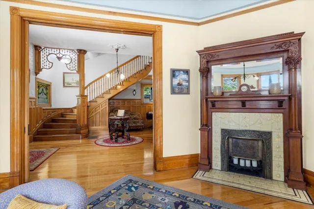 $995,000 | 223 North Oregon Street, Yreka, CA 96097