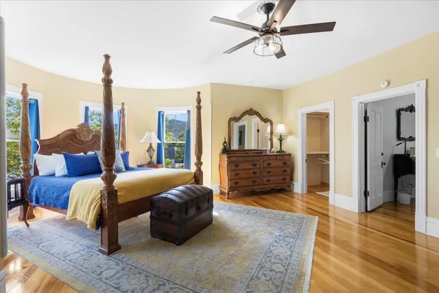 $995,000 | 223 North Oregon Street, Yreka, CA 96097