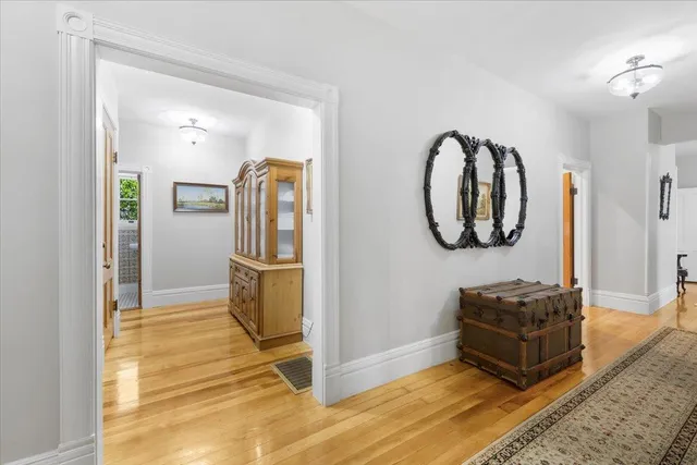 $995,000 | 223 North Oregon Street, Yreka, CA 96097