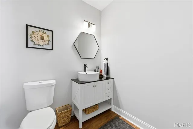 $465,000 | 2633 Allen Avenue, St. Louis, MO 63104