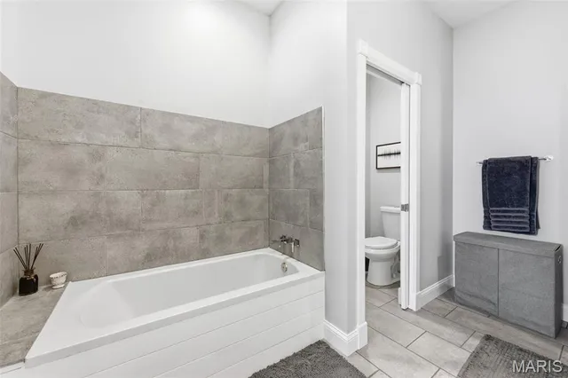 $465,000 | 2633 Allen Avenue, St. Louis, MO 63104