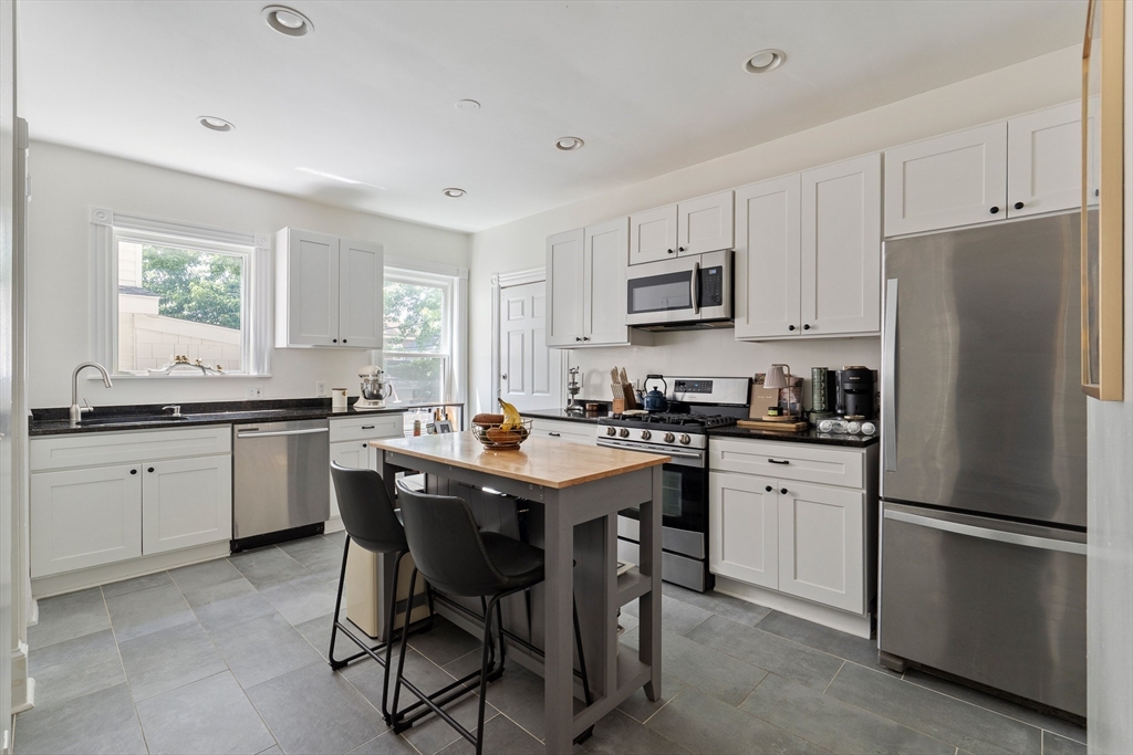 39 Mellen Street, Unit 1 Boston, MA 02124 - Photo 6 of 15