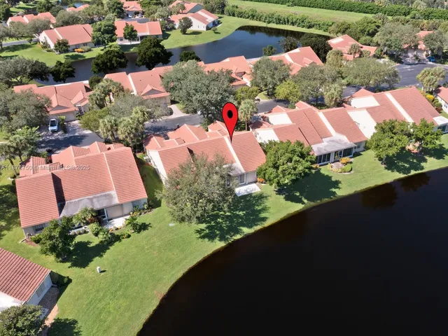 $460,000 | 7889 Lake Sands Drive, Delray Beach, FL 33446