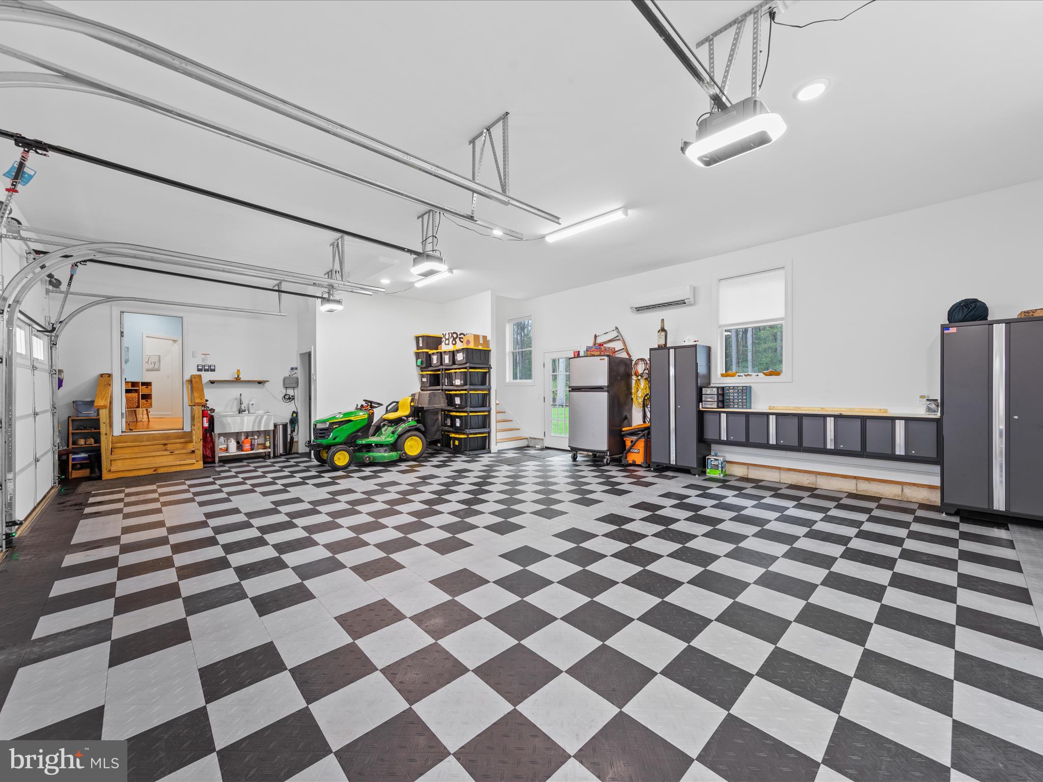 20005 Devine Way Milton, DE 19968 - Photo 55 of 82 a view of a entryway with a checkered floor