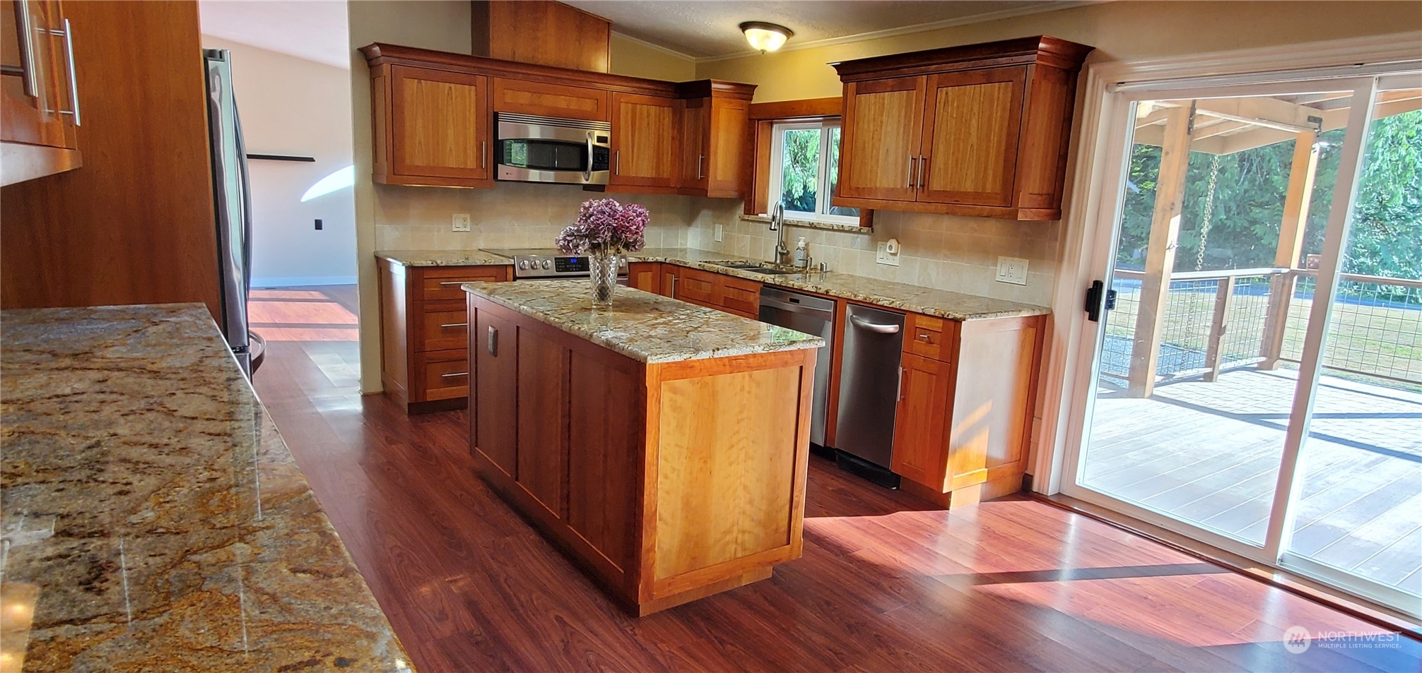 2863 Frankie Bob Road Alger, WA 98233 - Photo 10 of 37 Gallery Image 10
