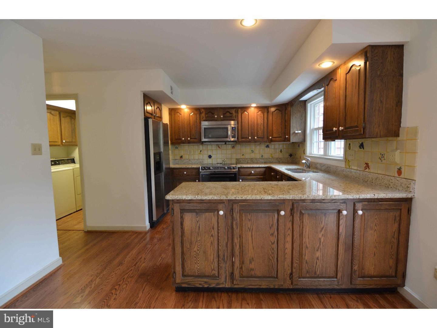 23 Fariston Road Wayne, PA 19087 - Photo 12 of 22 Kitchen