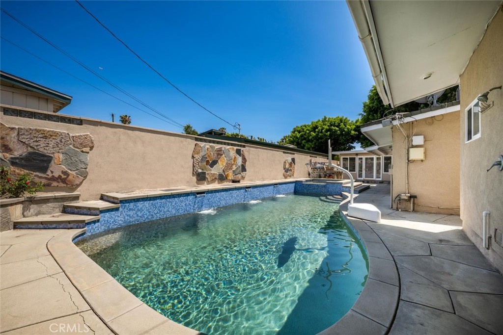 1238 North Studebaker Road Long Beach, CA 90815 - Photo 33 of 47 a view of a back yard