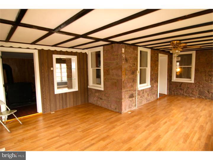 1330 Temple Road Pottstown, PA 19465 - Photo 11 of 25 Sun Room