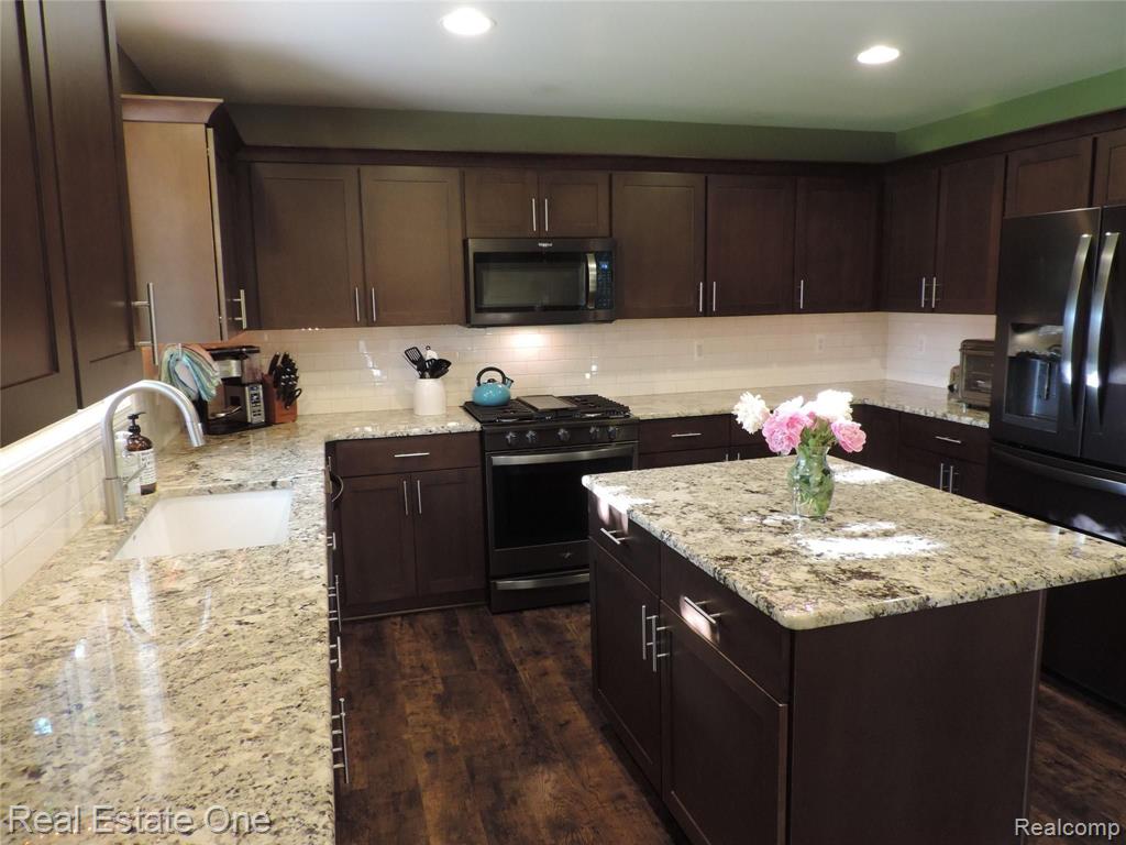 49337 Monte Road Chesterfield, MI 48047 - Photo 30 of 62