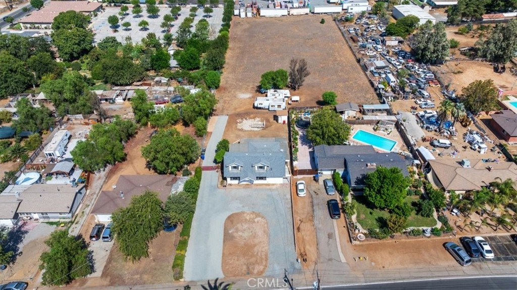 10555 Robinson Avenue Riverside, CA 92505 - Photo 3 of 65