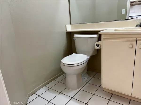 $2,800 | 375 East Phillips Boulevard, Pomona, CA 91766