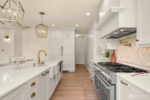$1,150,000 | 4727 Columbus Avenue, Bellingham, WA 98229