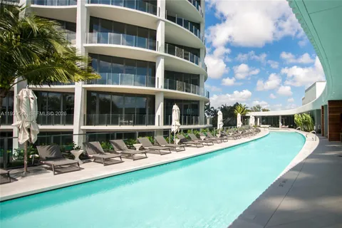 $5,750,000 | 2821 South Bayshore Drive, Unit 19B, Miami, FL 33133