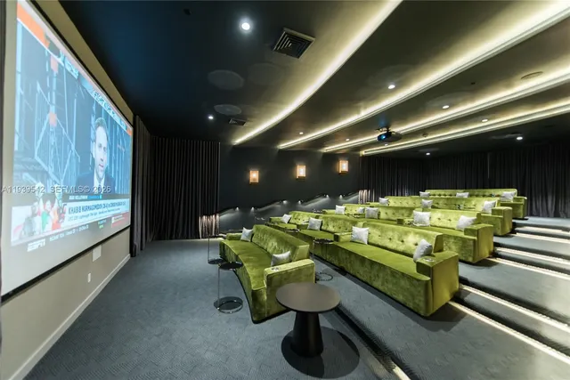 $5,500,000 | 2821 South Bayshore Drive, Unit 19B, Miami, FL 33133