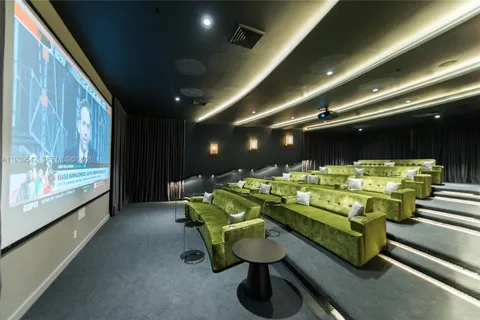 $5,750,000 | 2821 South Bayshore Drive, Unit 19B, Miami, FL 33133