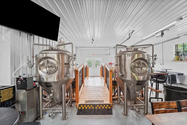 $459,000 | 19815 Highway 706, Montrose, PA 18801