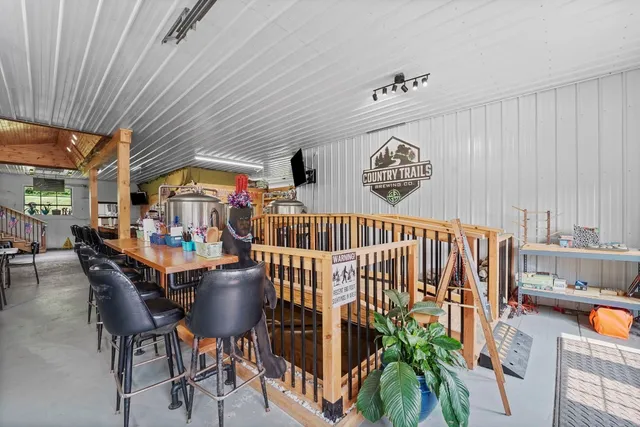 $459,000 | 19815 Highway 706, Montrose, PA 18801