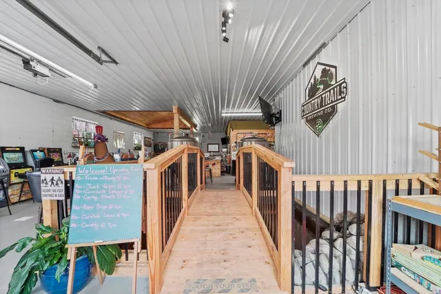 $459,000 | 19815 Highway 706, Montrose, PA 18801