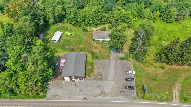 $459,000 | 19815 Highway 706, Montrose, PA 18801