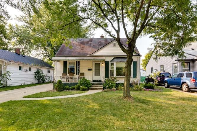 1875 Princeton Road Berkley, MI 48072 - Photo 2 of 23