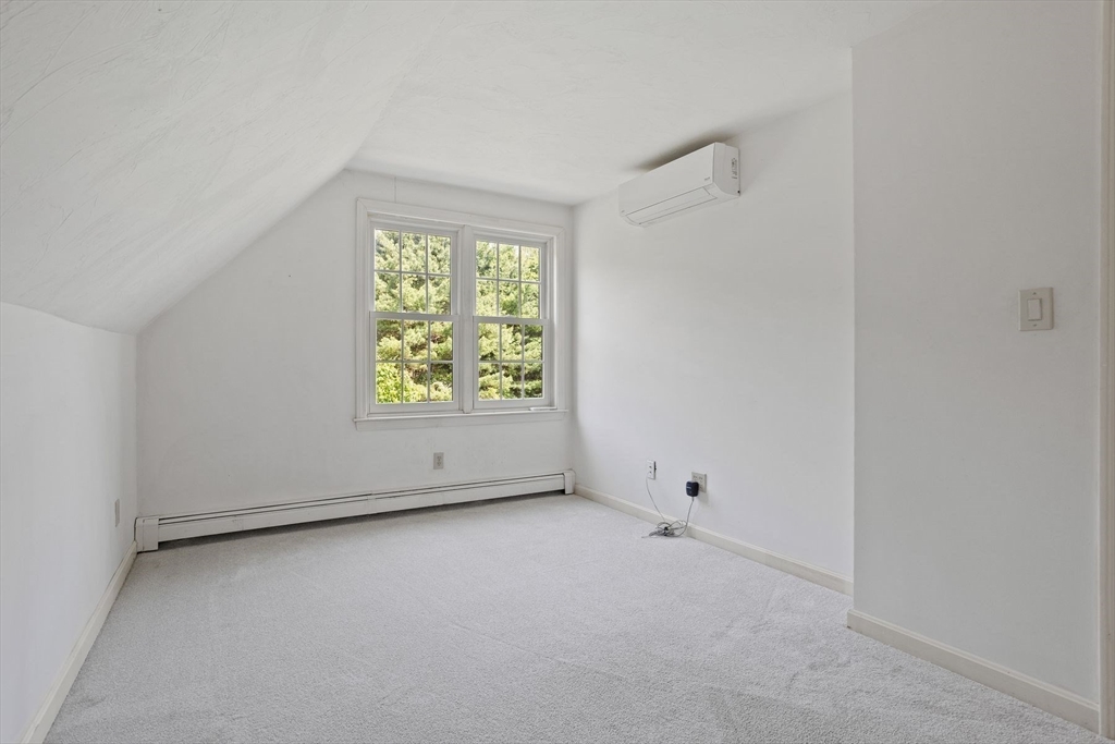 10 Farm Road Stow, MA 01775 - Photo 25 of 37 an empty room with a window